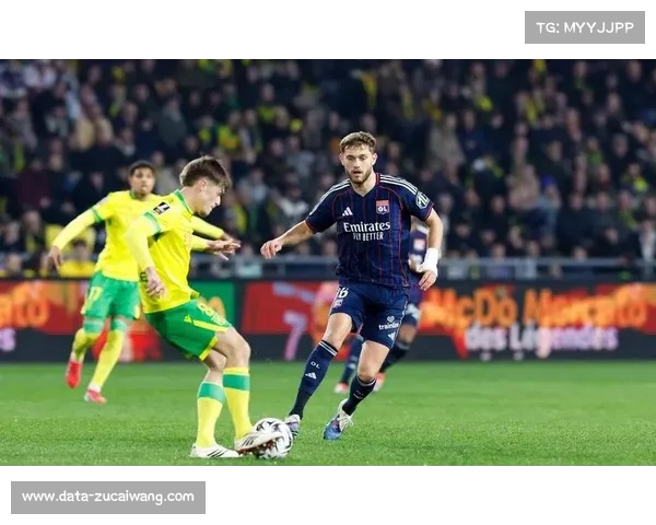 里昂vs南特:恩德里克恶意犯规染红,VAR介入改判直红 里昂vs南特:恩德里克恶意犯规染红,VAR介入改判直红